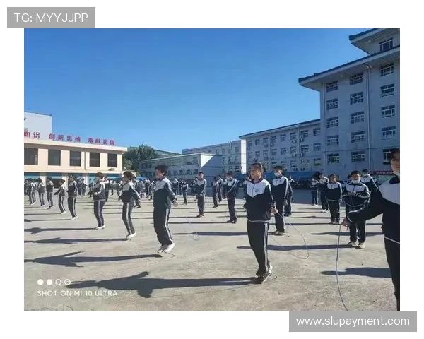 2000 余名青少年齐聚哈尔滨 “绳” 彩飞扬 花式跳绳演绎龙江活力与青春梦想